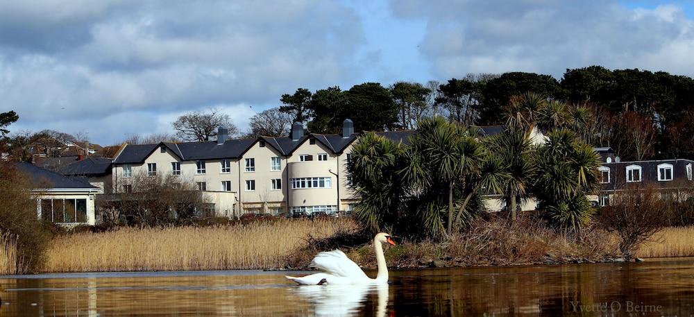 Arklow Bay Hotel Exterior photo